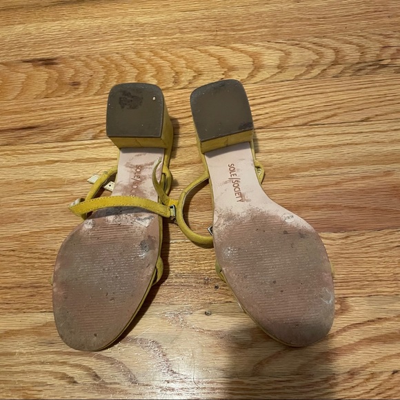 Yellow block heel sandals - Picture 5 of 5